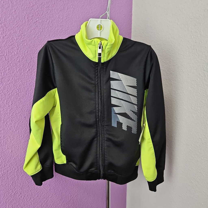 NIKE - OUTERWEAR