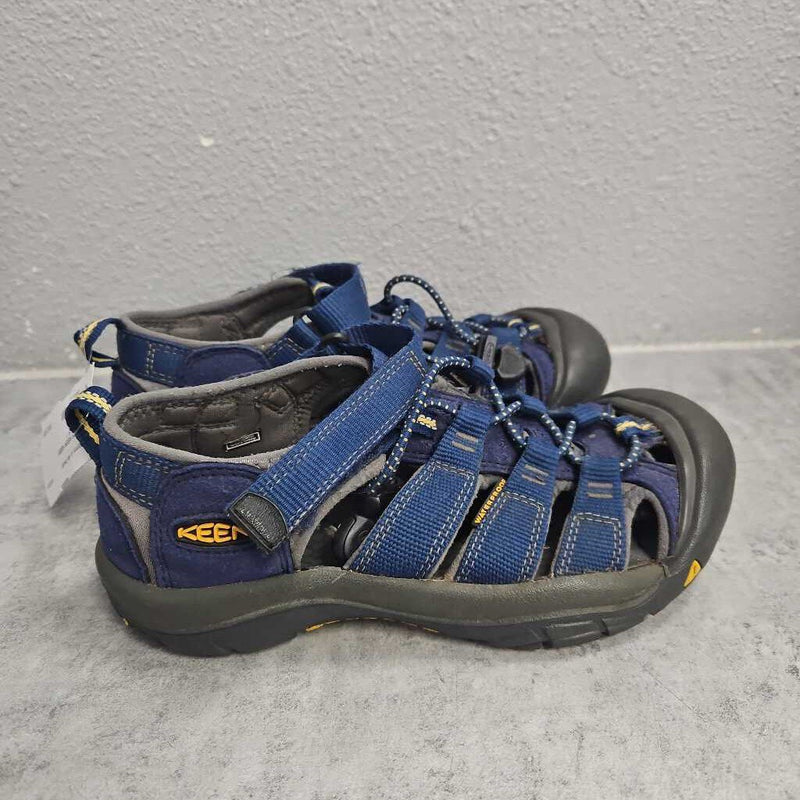 KEEN - SANDALS