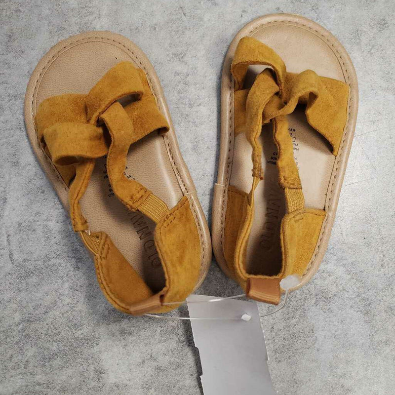 OLD NAVY - SANDALS