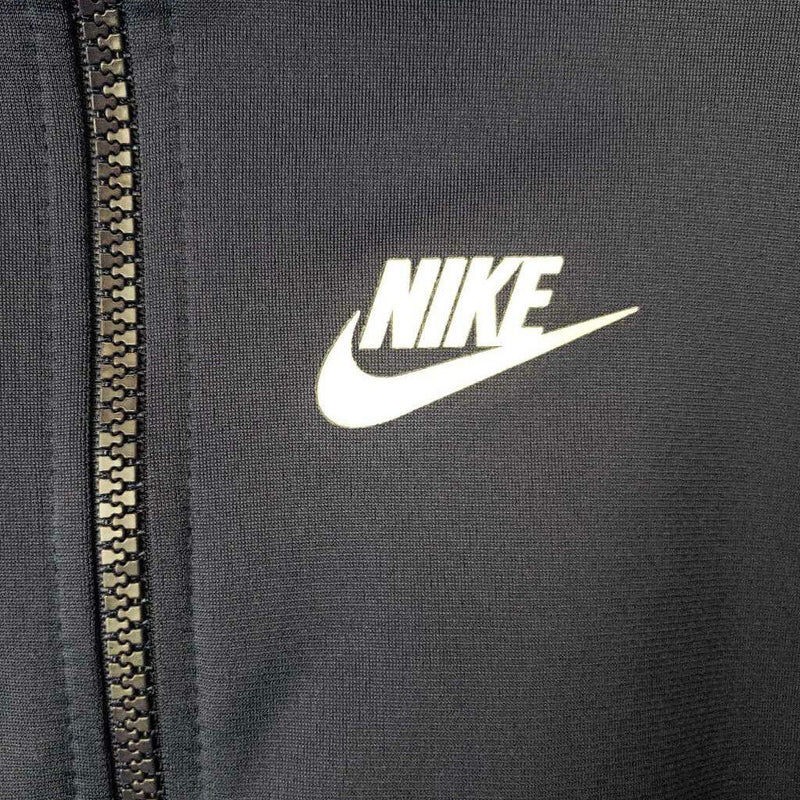 NIKE - OUTERWEAR