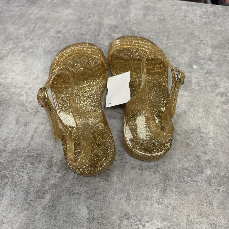 OLD NAVY - SANDALS