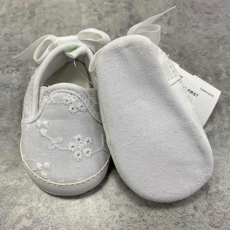 FIRST STEPS - SHOES