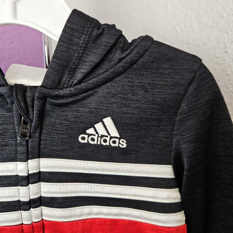 ADIDAS - OUTERWEAR