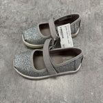 TOMS - SHOES