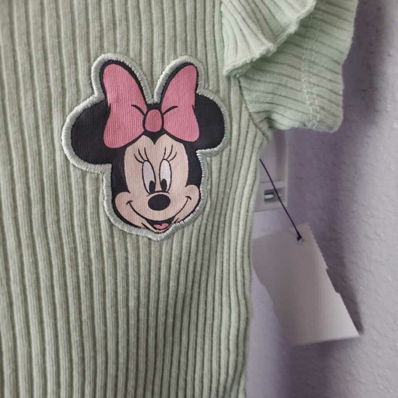 DISNEY - OUTFIT