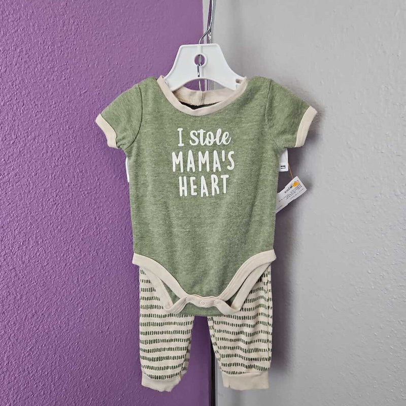 BABY ESSENTIALS - OUTFIT