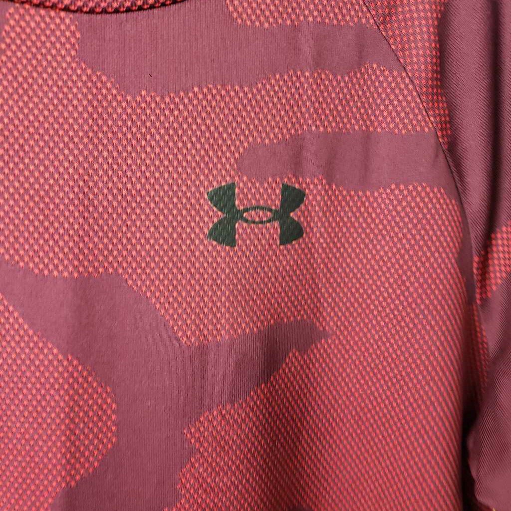 UNDER ARMOUR - TOP