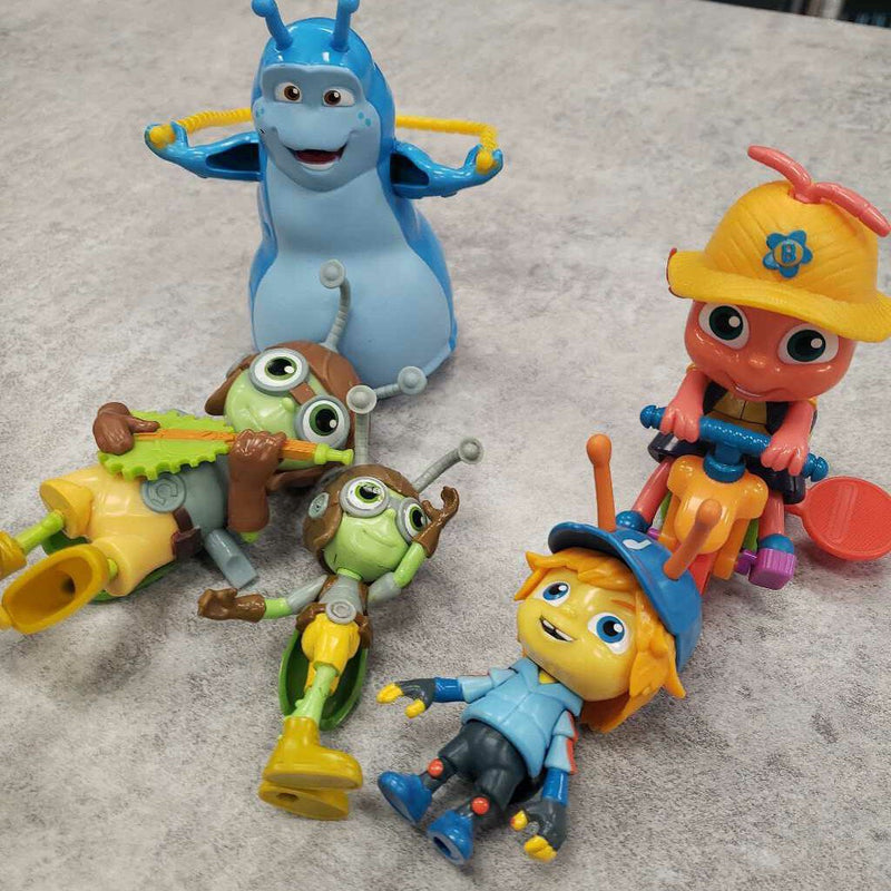 BEAT BUGS - FIGURES