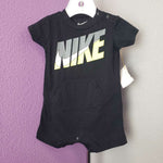 NIKE - OUTFIT