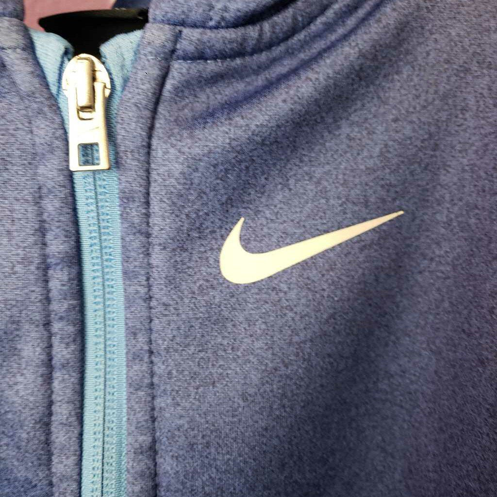 NIKE - OUTERWEAR