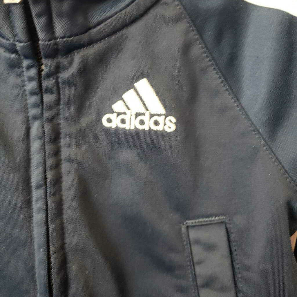 ADIDAS - OUTERWEAR