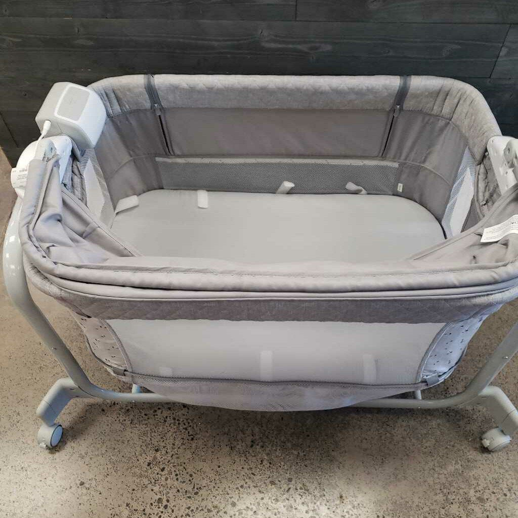 STARLIGHT 3-IN-1 CO-SLEEPING BASSINET