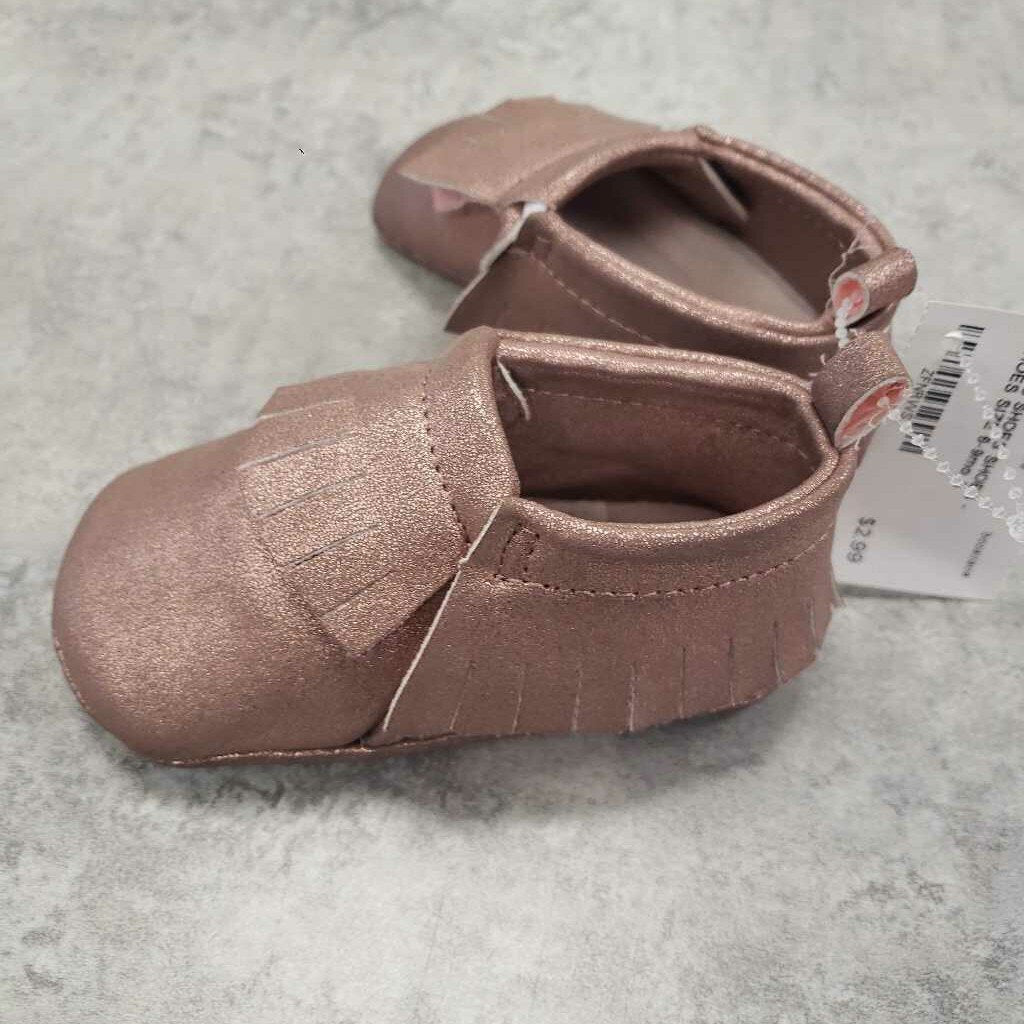 SHOES - SHOES SIZE 6-9mo